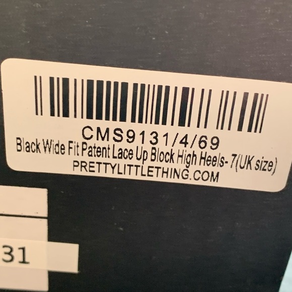 NWT Black Size 9 Wide Fit Patent Lace Up Block High Heels - Picture 16 of 16